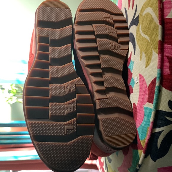 Warp Red Sorel Waterproof Ankle Booties 🧡❤️M-W - Picture 6 of 8